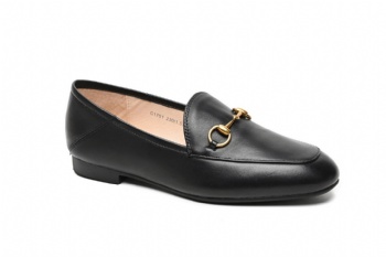 A91-1 loafer with black sheep skin and metal chain